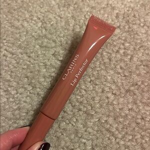 Clarins Lip Perfector in shade 06
